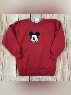 Vintage Disney Mickey Mouse & Co Youth Red Sweatshirt Size Medium